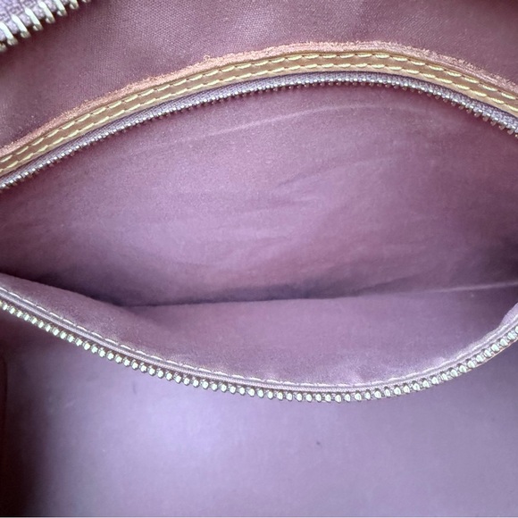 Louis Vuitton Monogram Vernis Brea MM Bag - Picture 8 of 15